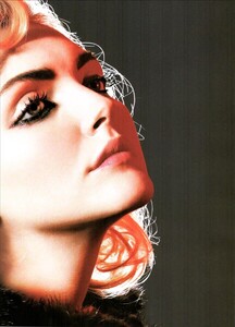 ARCHIVIO - Vogue Italia (September 2003) - Beauty - 009.jpg