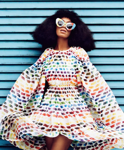 457826484_Cool_Girl_Noni_US_Harpers_Bazaar_April_2014_04.thumb.png.32f7d8fc6d8bbbbc6e52b3b0a17271a9.png