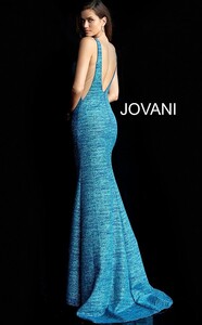 45811-Peacock-3-560x902.jpg