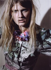 Muse #18 (Summer 2009) - Constance - 005.jpg