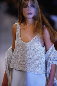519719900_donna-karan-ss-1994(6).thumb.jpg.d91745f2169481dae9ad38bd4b1f10fc.jpg