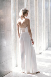 Dan+Jones+Bridal+2018+Collection+_+the+LANE+campaign+_+OConnor+dress+2.jpg