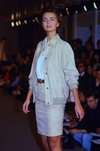 534566241_calvin-klein-ss-1990-paulina(2).thumb.jpg.2a873807552317cef06b2a6e58d2f7df.jpg