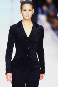 561349515_donna-karan-fw-1995(3).thumb.jpg.0e492aba10ed98b7181a62123ec09ca5.jpg