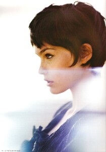 i-D #291 (September 2008) - Jack and Bar - 003.jpg