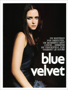 Vogue Spain (November 2001) - Blue Velvet - 001.jpg