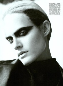 ARCHIVIO - Vogue Italia (September 2002) - Pure And Simple - 013.jpg