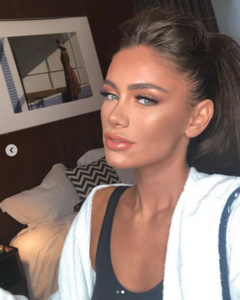 Screenshot_2020-04-04 Lorena Haliti ( lorenahaliti) • Instagram photos and videos(54).png