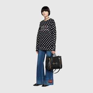 617964_XJCLB_1082_002_100_0000_Light-Gucci-logo-polka-dot-print-sweatshirt.jpg