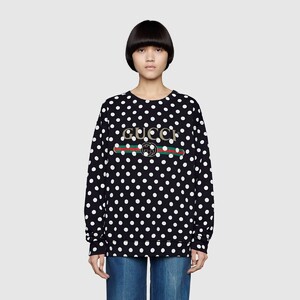 617964_XJCLB_1082_004_100_0000_Light-Gucci-logo-polka-dot-print-sweatshirt.jpg