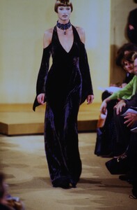 donna-karan-fw-1993 (9).jpg