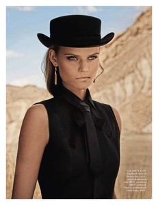 Vogue Spain - 2014 07-134.jpg