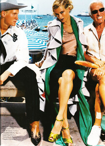 Vogue Paris (September 2003) - Le Grand Jeu - 009.jpg