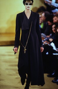 65652486_donna-karan-fw-1993(1).thumb.jpg.200be7c01d333f405d8beb6e536b3b86.jpg