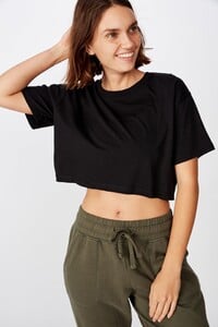 669652-01-1.jpg