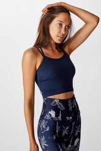 669688-02-4.jpg