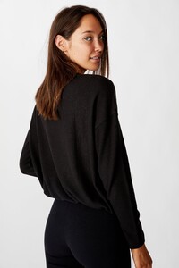 669995-05-3.jpg