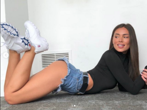 Screenshot_2020-04-05 Lorena Haliti ( lorenahaliti) • Instagram photos and videos(37).png