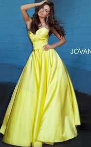 67847-ballgown-560x902.jpg