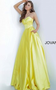 67847-main-560x902.jpg