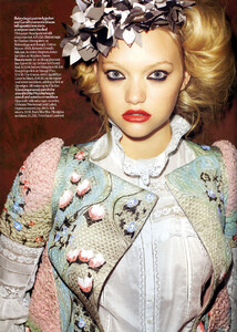 Vogue UK (April 2008) - The Play's The Thing - 005.jpg