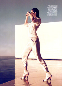 Harper's Bazaar US (May 2008) - What's White Now - 006.jpg