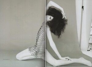 Muse #11 (February 2008) - A Question Of Lust - 008.jpg