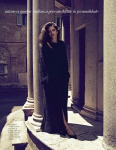 Vogue Spain - 2013 08-073.jpg