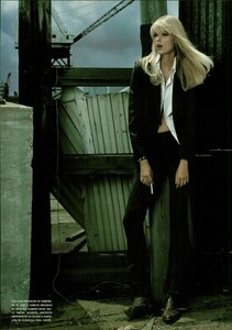 ARCHIVIO - Vogue Italia (November 2004) - Today Fall Shapes - 005.jpg