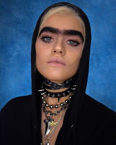 777560706_sophiahadjipanteli15788137972219573462237137245_33586514.thumb.jpg.802bf35842f6716a6a3671de9caabc01.jpg