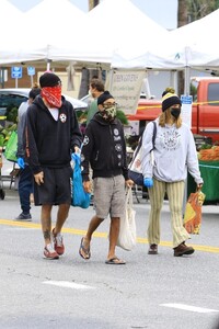 tis130420BZNimage108.jpg