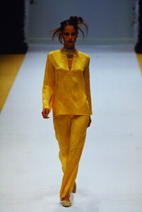 795175147_balmain-hc-ss-2000(1).thumb.jpg.7592ddd92f007fed536e9e1ece692986.jpg