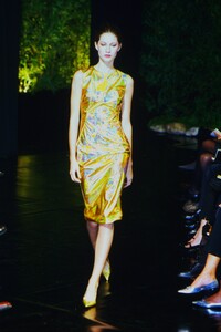 799836736_dolce-gabbana-ss-1999(5).thumb.jpg.7dc60c51d2201902529b57fd682c9e41.jpg