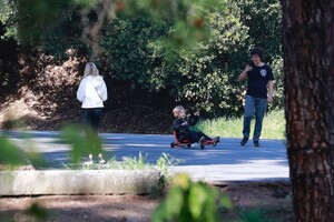        mal020420BZNimage101.jpg
