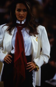 831509911_donna-karan-fw-1992(15).thumb.jpg.8871ca7440a14da64b97da05d20ed610.jpg