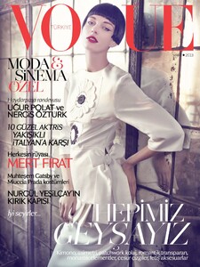 Vogue Turkey (March 2013) - Cover.jpg