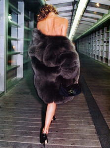Harper's Bazaar US (October 1997) - Fur Day & Night - 012.jpg