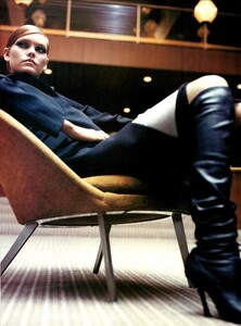 ARCHIVIO - Vogue Italia (October 1999) - Nonchalance - 002.jpg