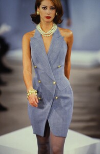 920919256_donna-karan-ss-1992(7).thumb.jpg.f5226760b5096f392f7dcaa5df89cfd7.jpg