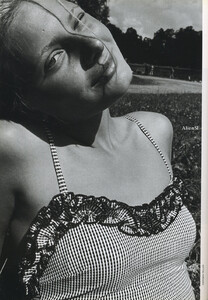 Vogue Russia (June-July 1999) - The Last Childhood’s Summer - 011.jpg