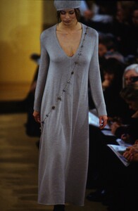 951502209_donna-karan-fw-1993(30).thumb.jpg.b2f6cc00b42031912b6c82fe62f55648.jpg