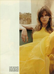 ARCHIVIO - Vogue Italia (February 2002) - The Poetic Beauty - 009.jpg