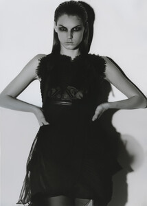 V #25 (SeptOct 2003) - Helmut Lang - 008.jpg