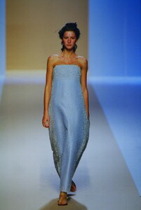 998703159_celine-ss-1999(3).thumb.jpg.99a118d397998d444801f36d3a8d83fb.jpg