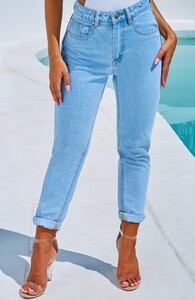 ALI_BOYFRIEND_JEANS_-_LIGHT_BLUE_2.jpg