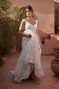 ASPEN-ML17911-FULL-LENGTH-LACE-GOWN-WITH-FITTED-BODICE-AND-FLOATY-SKIRT-CAP-SLEEVES-LOW-BACK-ZIP-CLOSURE-WEDDING-DRESS-MADI-LANE-BRIDAL4.thumb.jpg.9711ed829c2706d5794dea1fd45f8f89.jpg