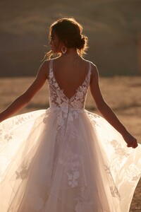 AUBREY-ML17640-FITTED-LACE-BODICE-WITH-FLOATY-LAYERED-TULLE-SKIRT-AND-TULLE-STRAPS-WITH-ZIP-CLOSURE-WEDDING-DRESS-MADI-LANE-BRIDAL4.jpg