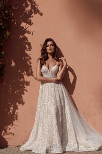 AZARIA-ML17518-FULL-LACE-GOWN-WITH-PLUNGING-NECKLINE-FITTED-BODICE-AND-FLOATY-SKIRT-LOW-BACK-AND-ZIP-WEDDING-DRESS-WITH-DETACHABLE-TRAIN-MADI-LANE-BRIDAL2.thumb.jpg.f17993f5ea86a5ebcfd12c46cba66b98.jpg