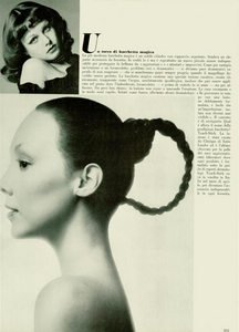 Bellezza_Vogue_Italia_March_1972_04.thumb.png.2375938e0816229d78e3b8bbb8cf9fe4.png