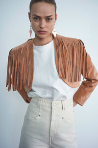 Birgit-Kos-Bibi-Cornejo-Borthwick-Isabel-Marant-Pre-Fall-2020-LookBook-14.thumb.jpg.1839755bdfdeaf105e89be1a9ea3ef7d.jpg